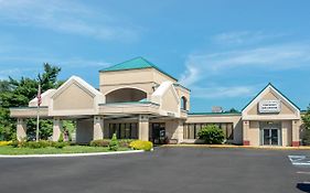 Ramada Levittown Bucks County